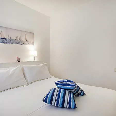 Comfy Apartment Near The Harbor By Wonderful Italy Genoa Exterior photo